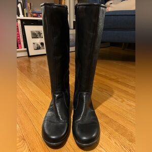 EUC ECCO Black Leather Women's Goretex Boots size 11 (42)